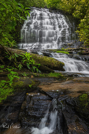 Spoonauger Falls